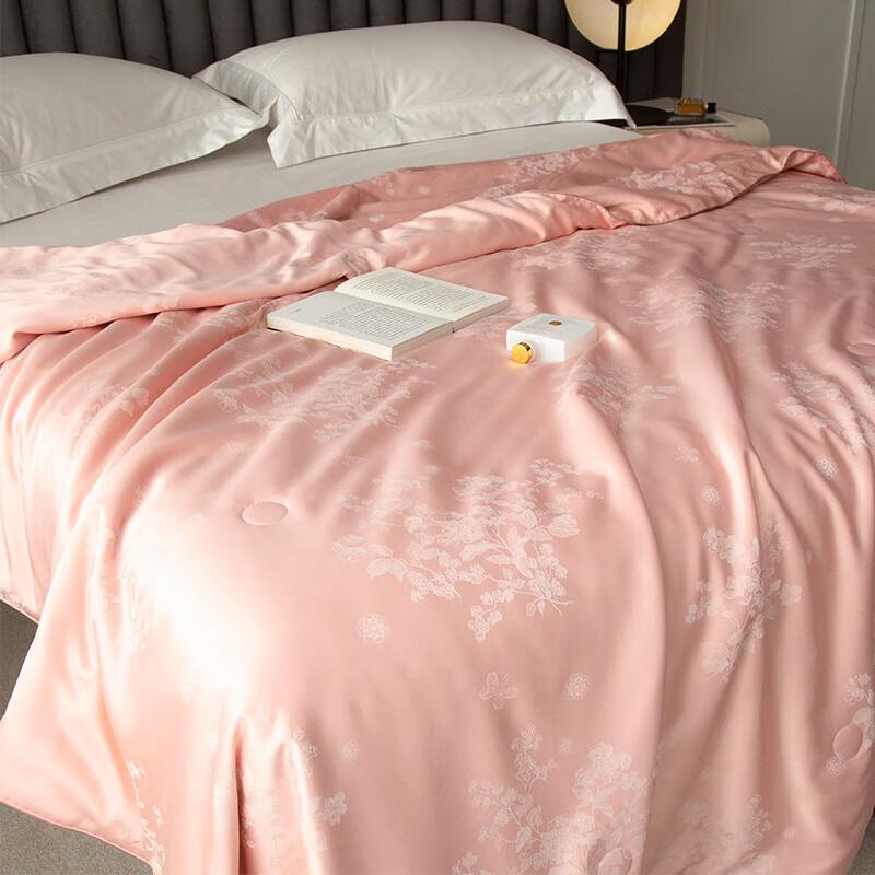 FIRS Silk Cotton Jacquard Quilt