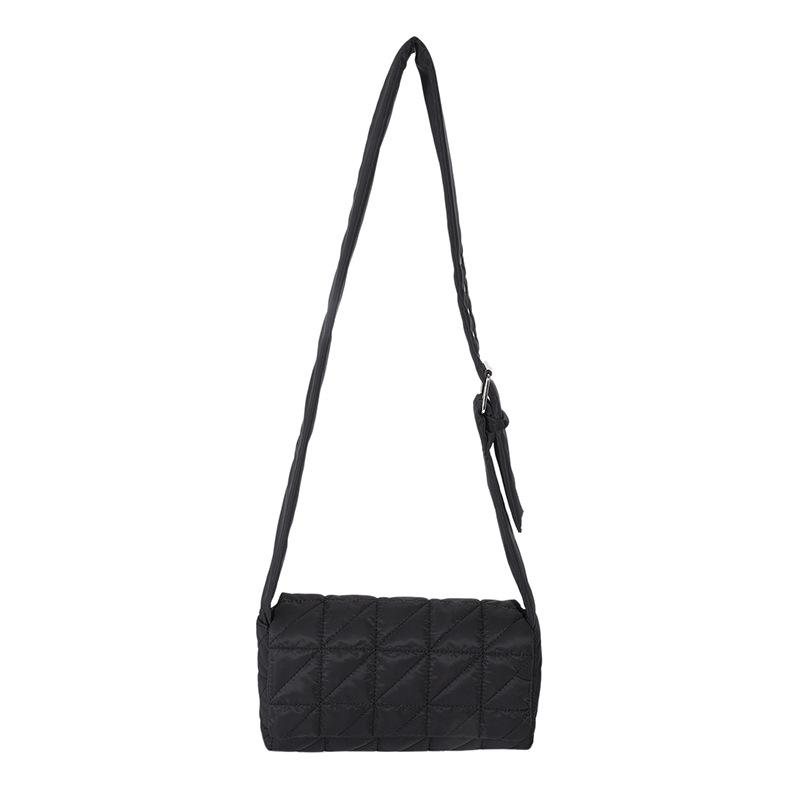 2025 autumn and winter new diamond bag, street trend messenger down bag, sponge woven soft surface pillow bag