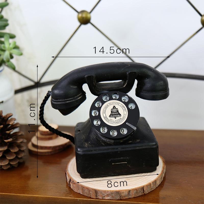 Retro Distressed Telephone Resin Ornament: Creative Home Décor Piece and Gift