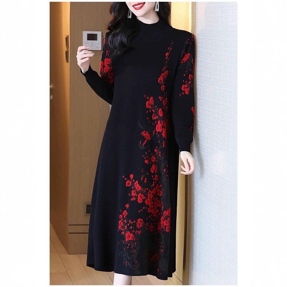 Dress 2025 new women's autumn long-sleeved large-size thin high-end temperament knitted sweater skirt with base