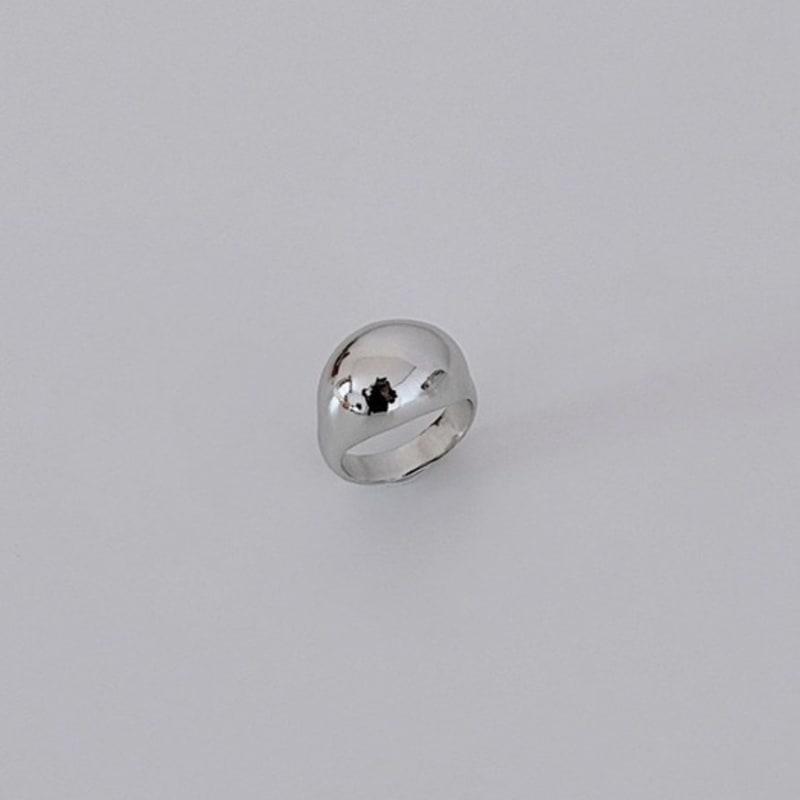 BOLD WATER RING-001 moments