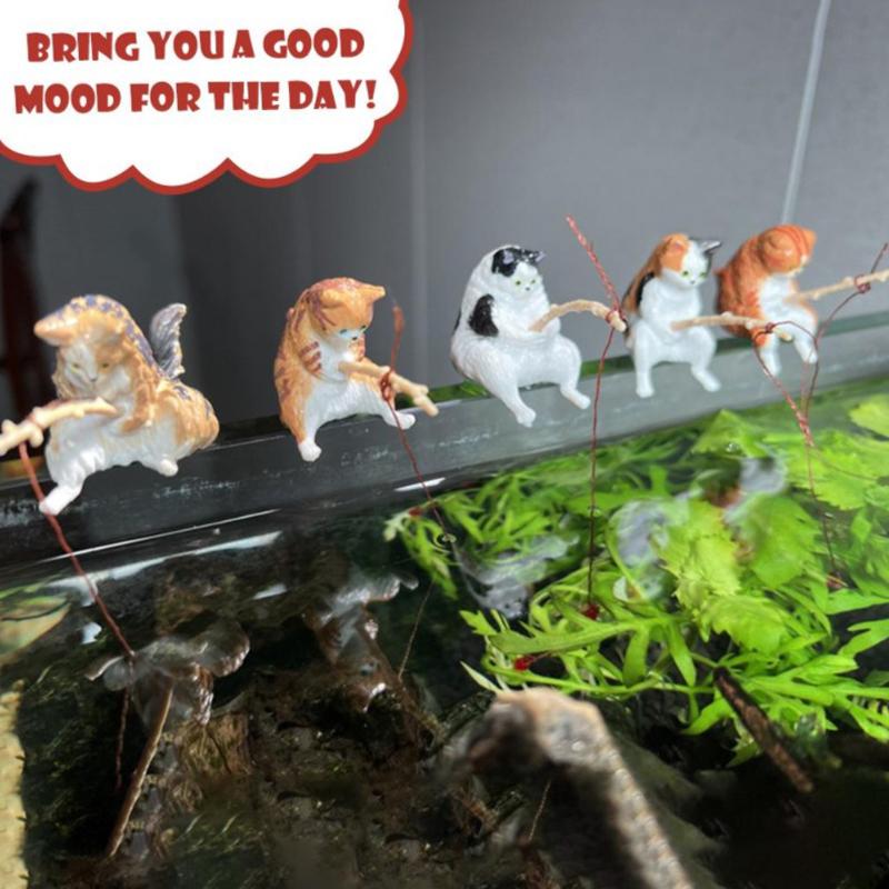 1Pcs Fish Tank Landscaping Vivid Shape Exquisite Cartoon Fishing Cat Ornament