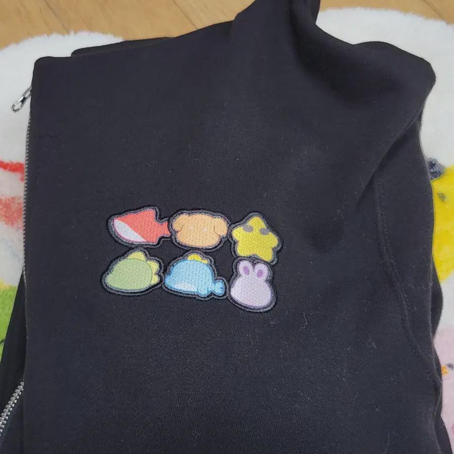 

Я продаю толстовку Jamyard Pixel Hoodie Zip-up