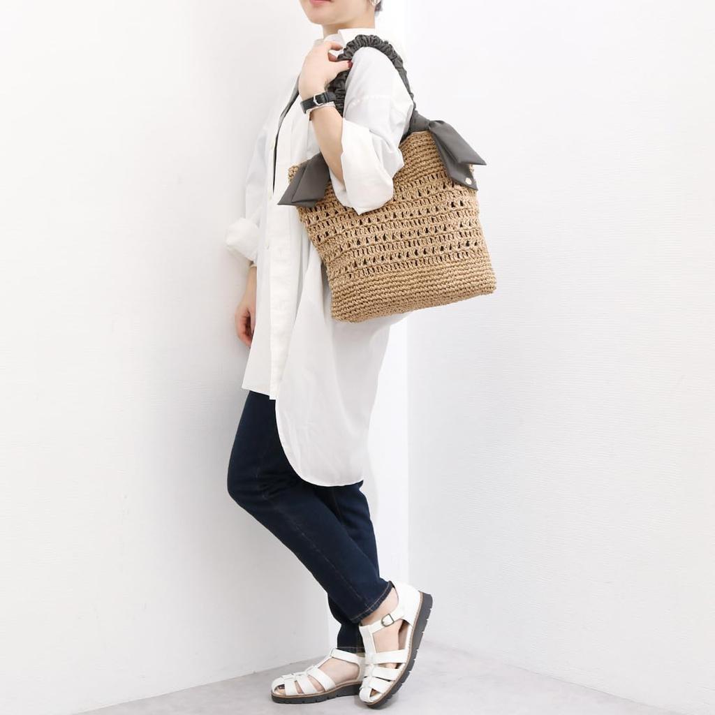 Ribbon Pattern Knitted Tote Bag