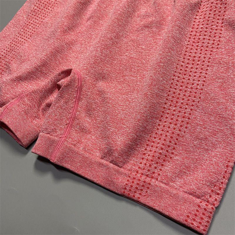 Amerikansk Stil Kvinder Højtaljede Sømløse Elastiske Tætsiddende Hurtigtørrende Åndbare Sports Fitness Løb Yoga Shorts Trekvart Længde Shorts