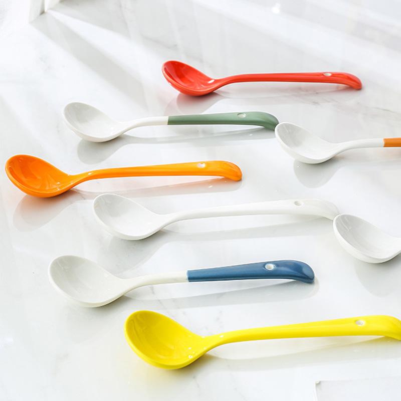 2 PCS Porcelain Soup Spoon Round-Bottom Ceramic Chinese Style Spoons for Home and Restaurant, Use for Coffee, Tea, Yogurt and Desserts, 6.7 inch