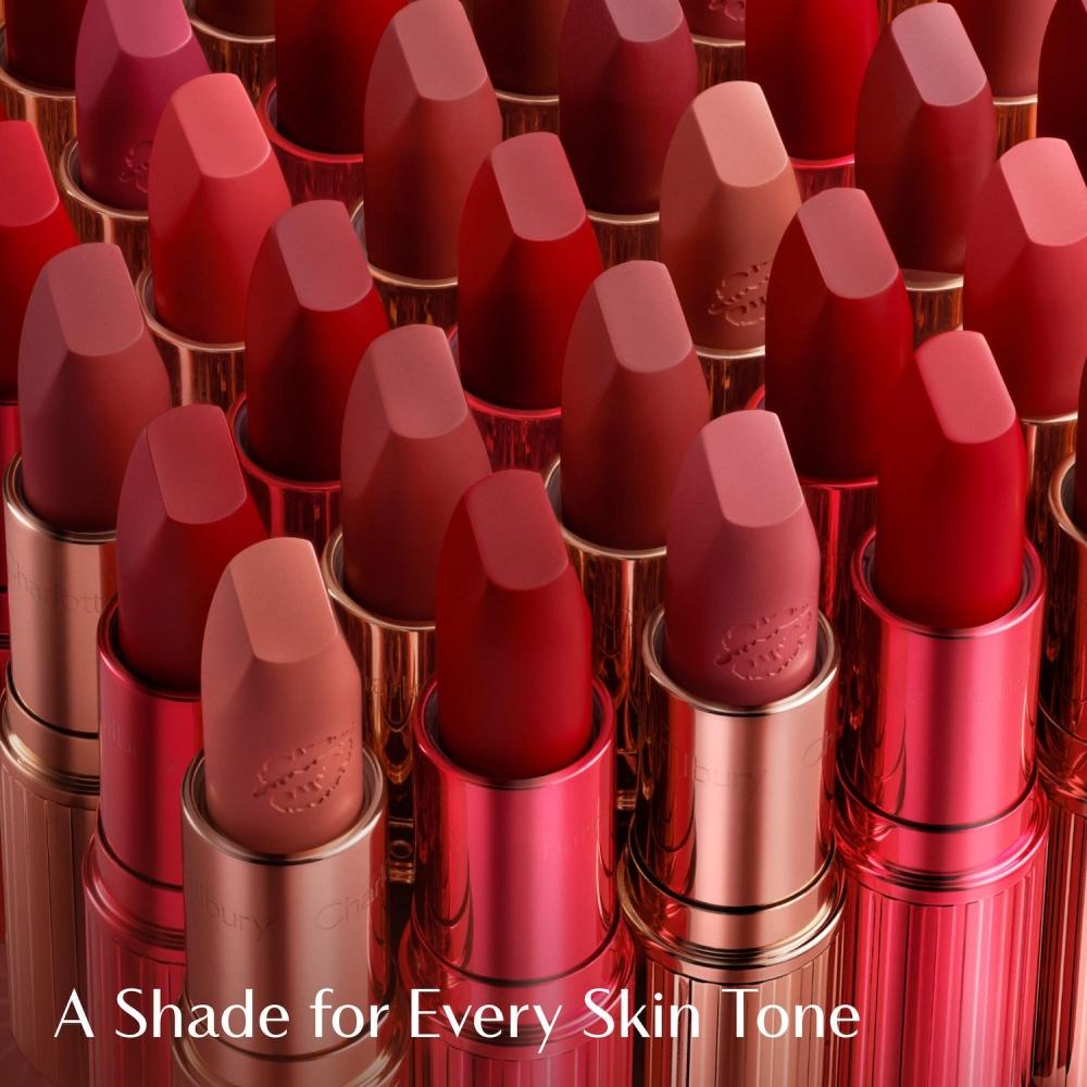 Charlotte Tilbury Matte Revolution Hydrating Lipstick 0,12 oz Secret Salma Tiefes Rosenpflaumenrot