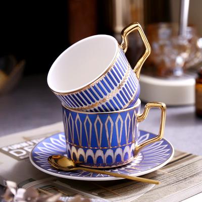 Bardak Takımı – Kahve ve çay setleri