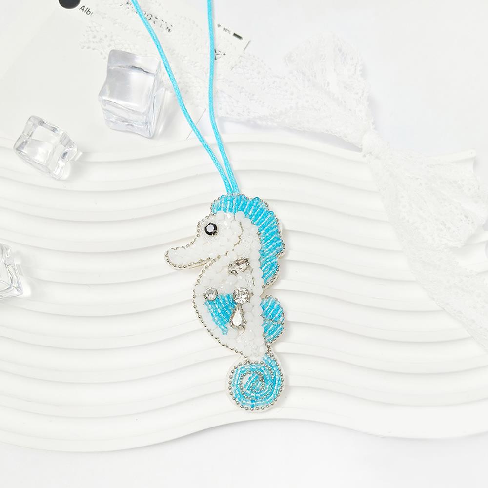 

3D Beaded Conch Shells Starfish Hanging Rope Keychain Rhinestone Beaded Patches Crystal Bag Charm Handmade Hanging Decoration