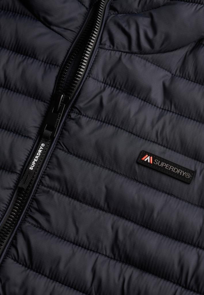 Зимняя куртка Superdry Hooded Fuji Lite Jacket jet black