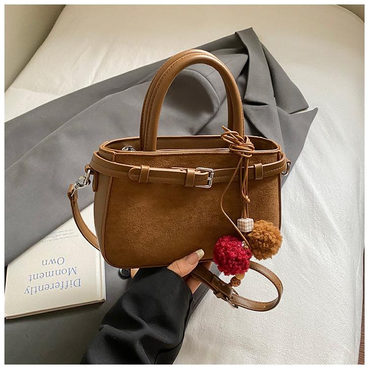 

Винтажная матовая замшевая портативная сумка-ведро женская сумка 2025 новая модная высококлассная сумка для поездок на работу сумка через плечо