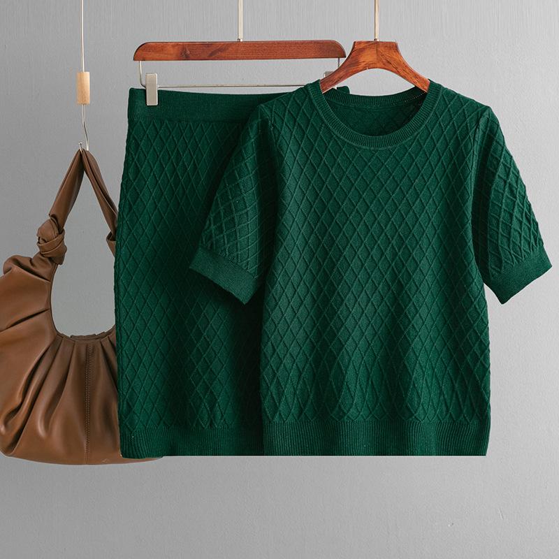 

2024 Новые комплекты юбок Европейские и американские комплекты из двух предметов Женские наряды Летний однотонный костюм Юбка Круглый вырез Трикотажная юбка One Size зелёный