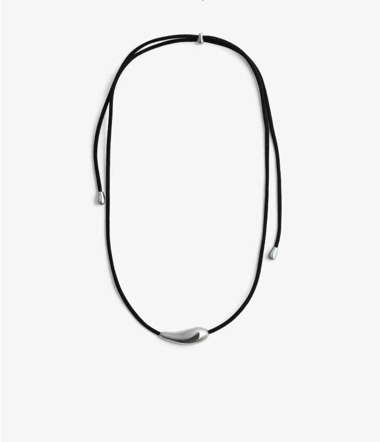 

Women s Niche Blue Silk Water Drop Pendant Necklace