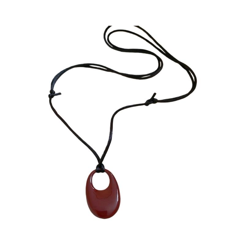 Verstellbare Lederband-Choker-Halskette mit minimalistischem Metallring-Design für Damen Modeschmuck Geschenk