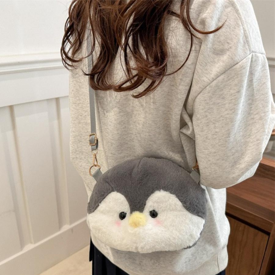 Kawaii Plush Penguin Crossbody Bag Cartoon Fun Shoulder Bag New Trendy Fluffy Animal Bag Women Popular Fashion Bag Girl Gift