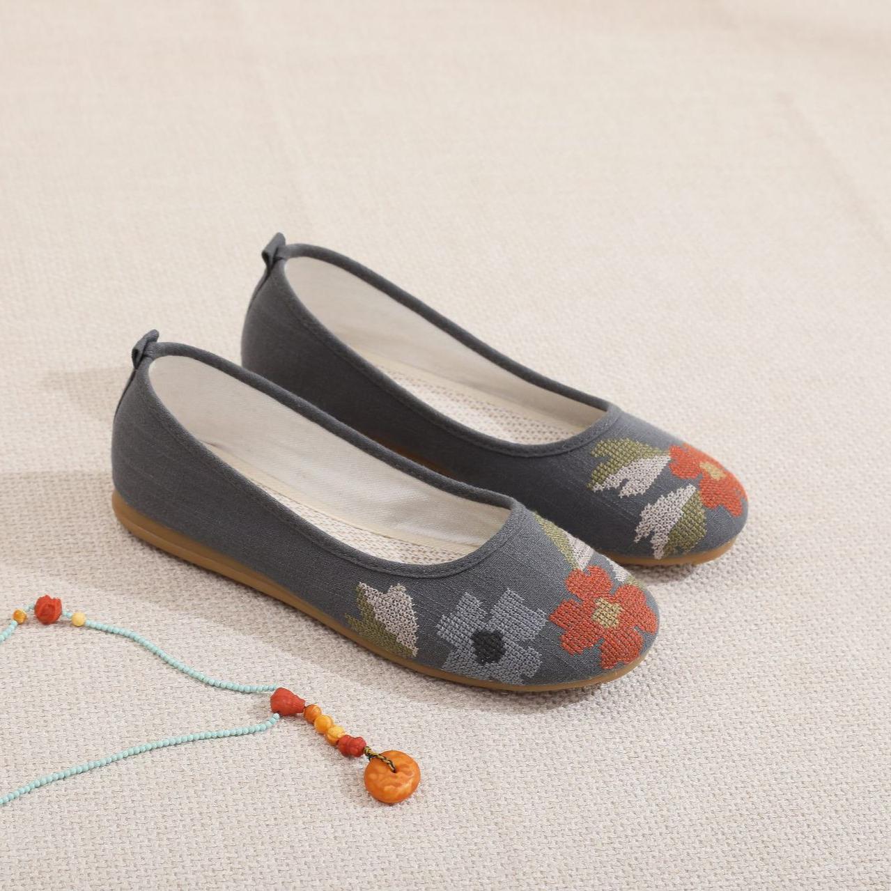 

Женские туфли без застежек, удобные легкие дорожные кроссовки, повседневные прогулочные мокасины для вождения, вышитые рабочие туфли для женщин, туфли с круглым носком 40 серый