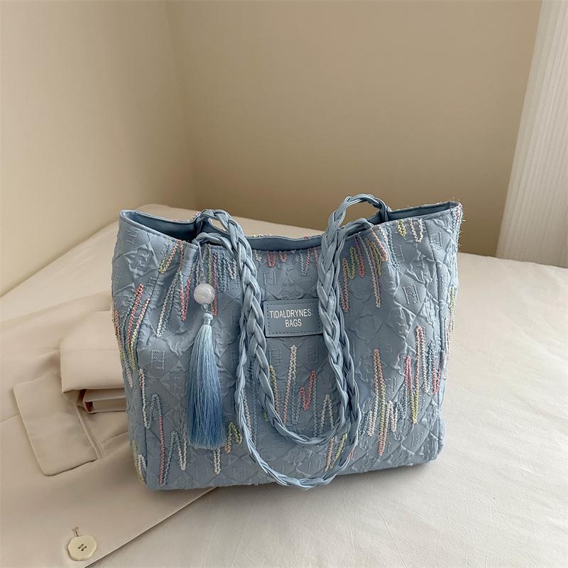 Niche Foreign-style Commuter Bag, Beautiful Casual Tote Large-capacity Bag, Women's 2025 Summer New Personalized Shoulder Armpit Bag