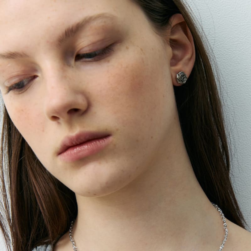 VINTAGE HOLLYWOOD Rose Earrings_VH25NNEA103V