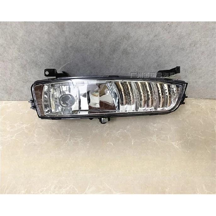 For Hyundai 06-10 Accent Front Bumper Fog Lamp Assembly left