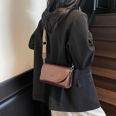 Einfacher Retro-Modetrend vielseitig lässig breiter Schultergurt bequem Schulter-Umhängetasche kleine quadratische Tasche Damen-Tasche