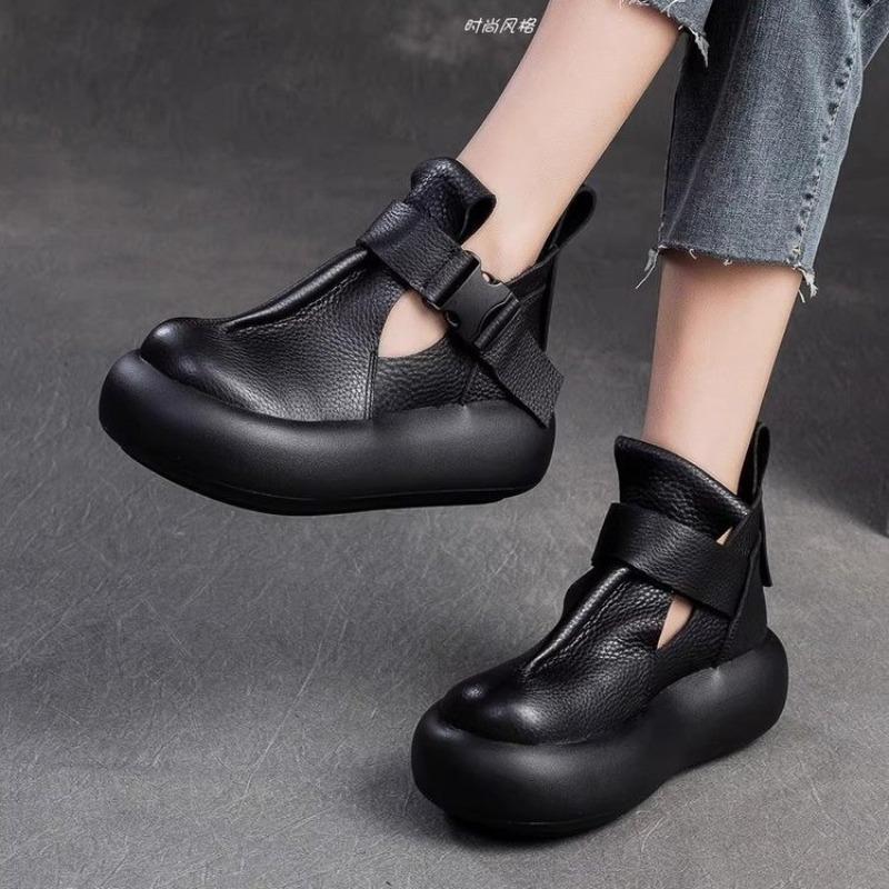 2025 New Women's Fashion Boots Round Toe Platform Sole Buckle Hollow Short Boots Retro All-match Spring and Autumn Single Shoes