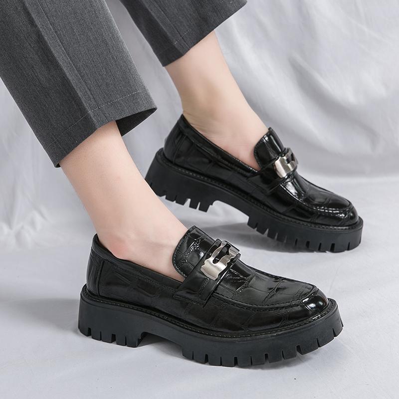 Fashion Brand Design Thick Soled Men Leather Loafers Shoes Men Fashion Slip-on Casual Men Korean Style Business Social Party Dress Shoes