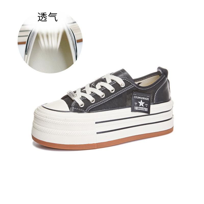 

Кожаные маленькие белые туфли женские 2025 лето новые универсальные туфли на платформе с толстой подошвой, увеличивающие рост, женская обувь, дышащие повседневные одинарные туфли женские 40 чёрный