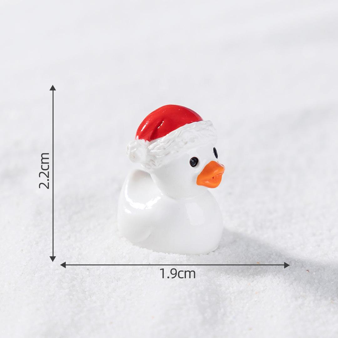 

Micro Landscape Accessory High Quality Little Yellow Duck Figurine Snow Scenery Decoration Resin Christmas Miniature Ornament