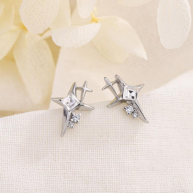 

Shiny Cubic Zirconia Stud Earrings for women Minimalist Geometric Teardrop Zircon Ear Stud Statement Daily Wear Earrings Zircon мідний