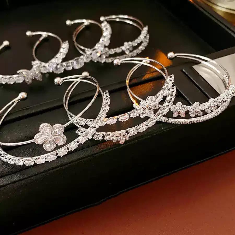 Minimalist Zircon Water Drop Butterfly Open Bangle Bracelet - Elegant, Versatile, and Fashionable Exquisite Hand Jewelry