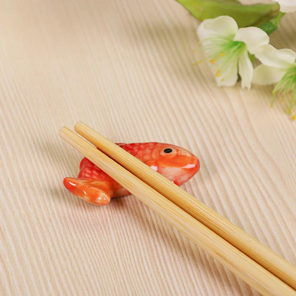 

Spoon Rest Holders Fork & Spatula Holder Ceramic Chopsticks Pillow Fish-shape Fork Spatula Rack Ceramic Chopsticks Shelf