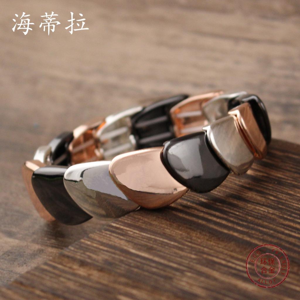 Glossy Three-color Fish Scale Splicing Alloy Bracelet, Hip-hop Exaggerated Men's and Women's Fashion Elastic Bracelet