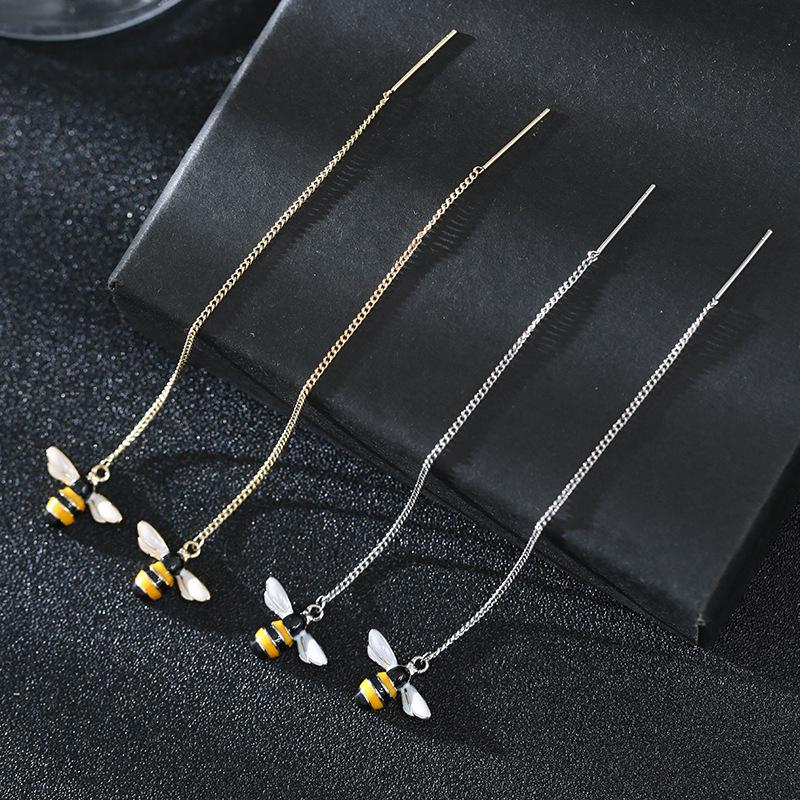Trendy Cartoon Bee Stud Earrings: Cute Fashion Accessories for Girls