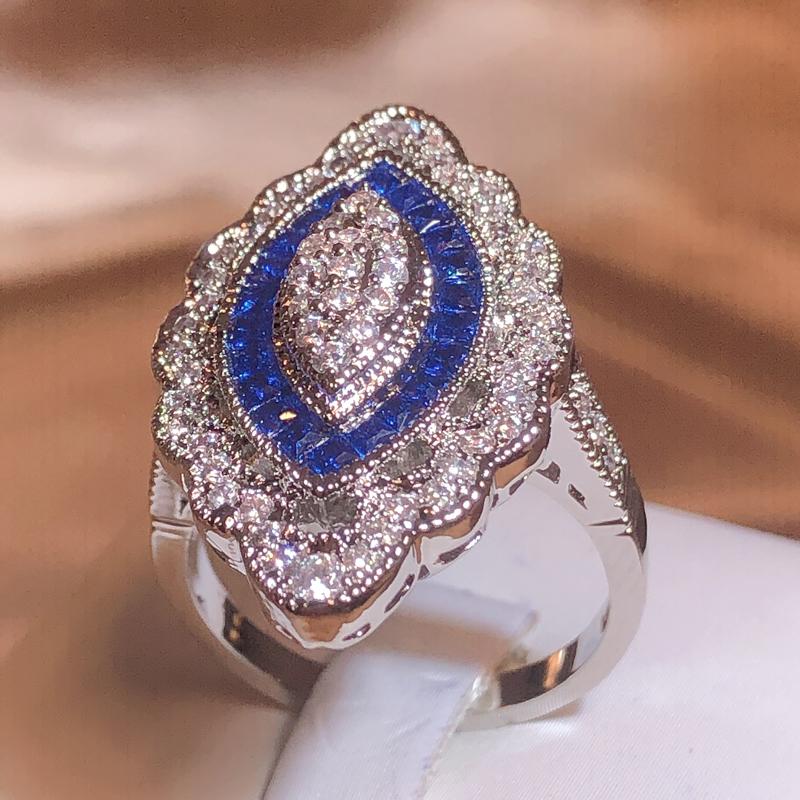 2022 Mode Luxus Blauer Topas Verlobungsring Damen 925 Stempel Voller Diamant Blauer Zirkon Ring Party Geschenk