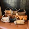 Retro fashion women's bags, portable pillow bags, the new high-end texture versatile shoulder bags, commuter messenger bags of the season