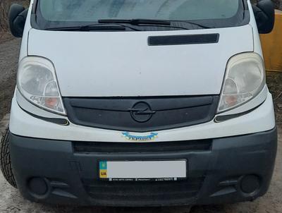 Winter Grille Cover 2007-2015 (V1, Upper) Glossy, 2007-2015 for Opel Vivaro 2001-2015
