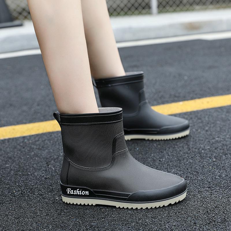 Mode Damen Mittelrohr wasserdichte rutschfeste Wasserschuhe Regenstiefel dicke Unterseite Gummischuhe