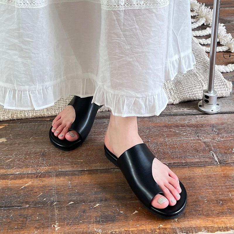Fashion New In Summer Beach Slides Flats Women Slippers Shoes Fashion Round Toe Ladies Flats Slippers Female Sandals Shoes Flip Flops