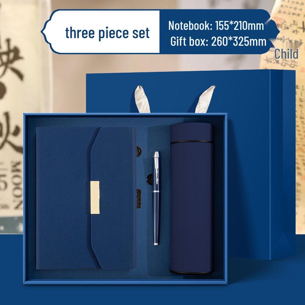 Exklusives Geschenkset: Maßgeschirm, Isolierbecher, Hochwertiges Notizbuch, USB-Speicherstick, Firmengeschenk