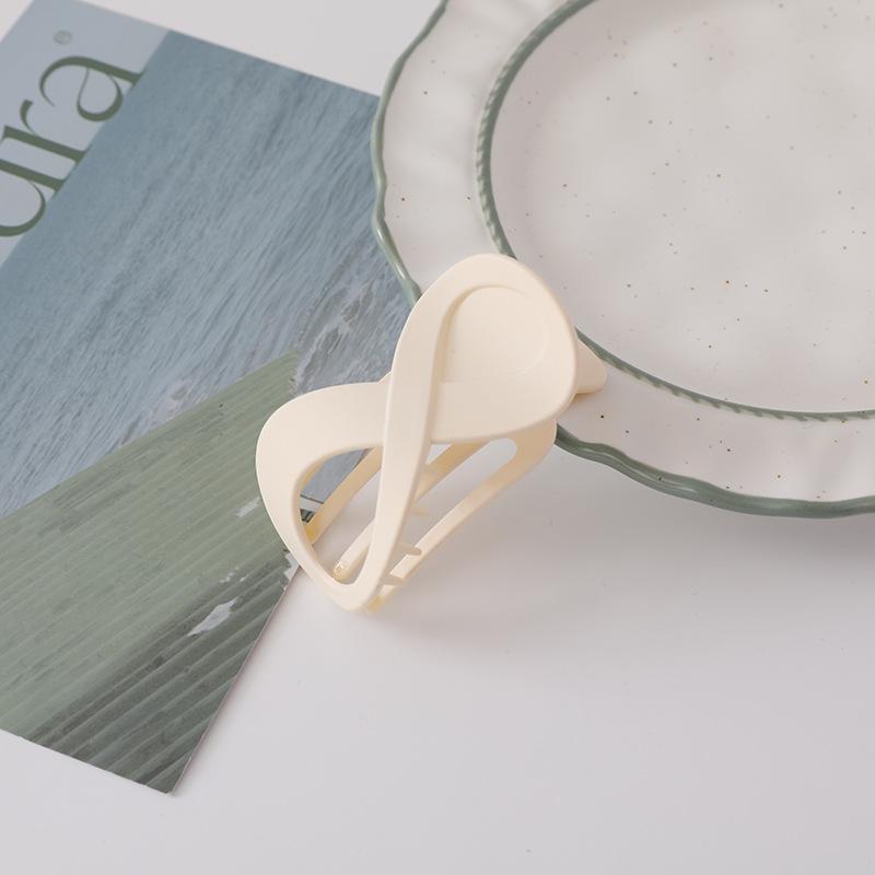 

Заколка-краб для волос в корейском стиле с двойным сердцем для женщин, пластиковая смола 1pcs белый