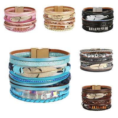 Böhmisches Lederarmband für Damen Retro Feder Kristallperlen Mehrlagiges geflochtenes Wickelarmband Schmuck Geschenke