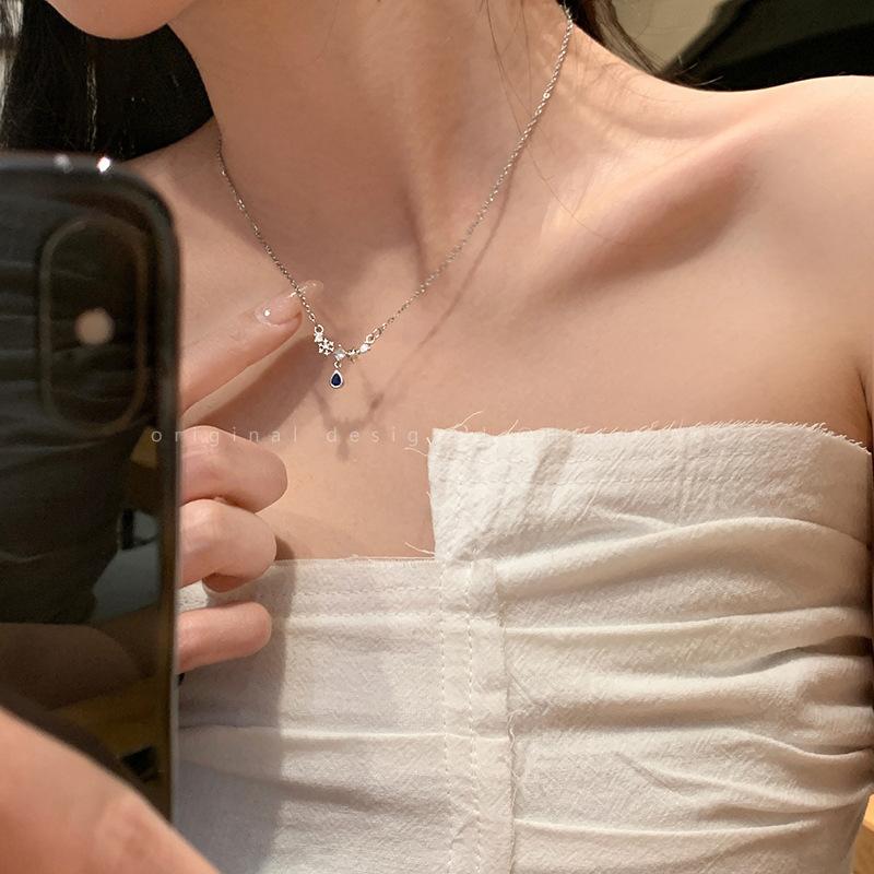 Korean Trend Gentle Temperament Zircon Water Drop Necklace, Cold Wind Simple Super Fairy Girlfriend Collarbone Chain Woman