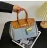 Borsa Portatile Kelly in Denim a Contrasto Platino da Donna Nuova 2026 Versatile a Spalla a Tracolla Ciondolo Donna