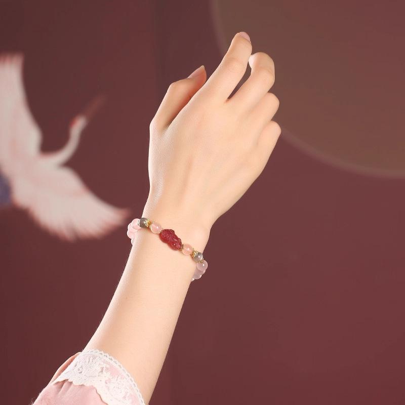 Natural Pink Quartz Moonstone Bracelet for Women, New Chinese Style Strawberry Crystal Fox Pixiu Wealth-Attracting Chinese Traditional Bracelet