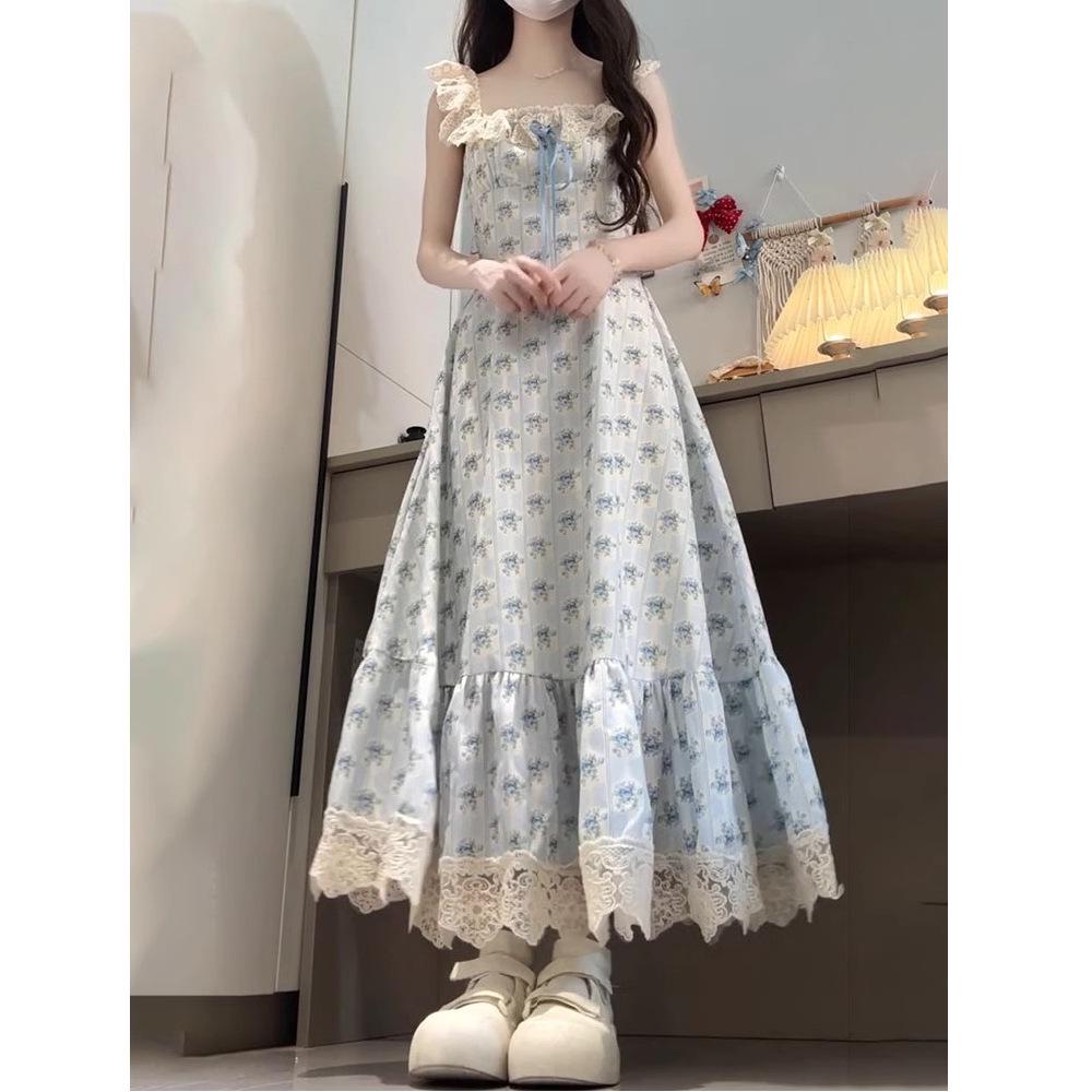 2026 Summer Korean Gentle Lace Patchwork College-Style Waist-Cinched Floral Dress with Doll Collar
