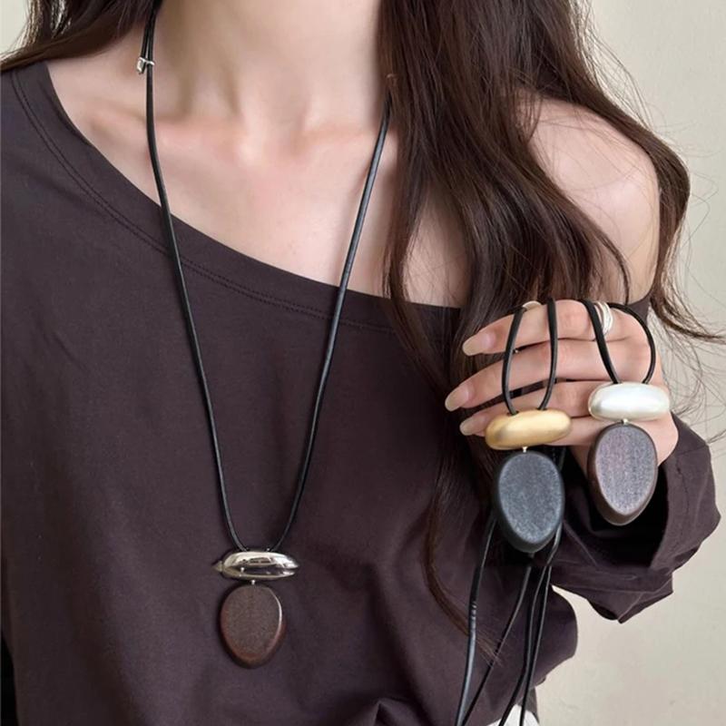Necklace for Women Minimalist Matte Metal Block Adjustable Leather Rope Sweater Chain Jewelry Vintage Wooden Oval Pendant