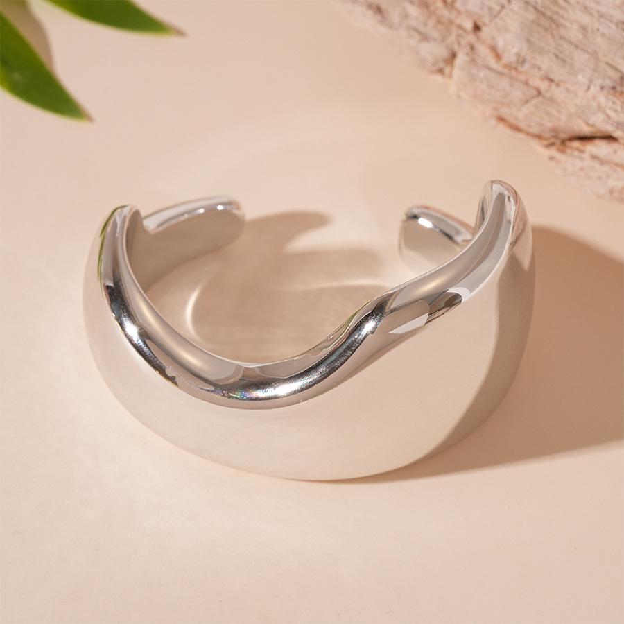 

Металлический геометрический браслет-манжета высокого класса: Шикарные европейские и американские женские украшения