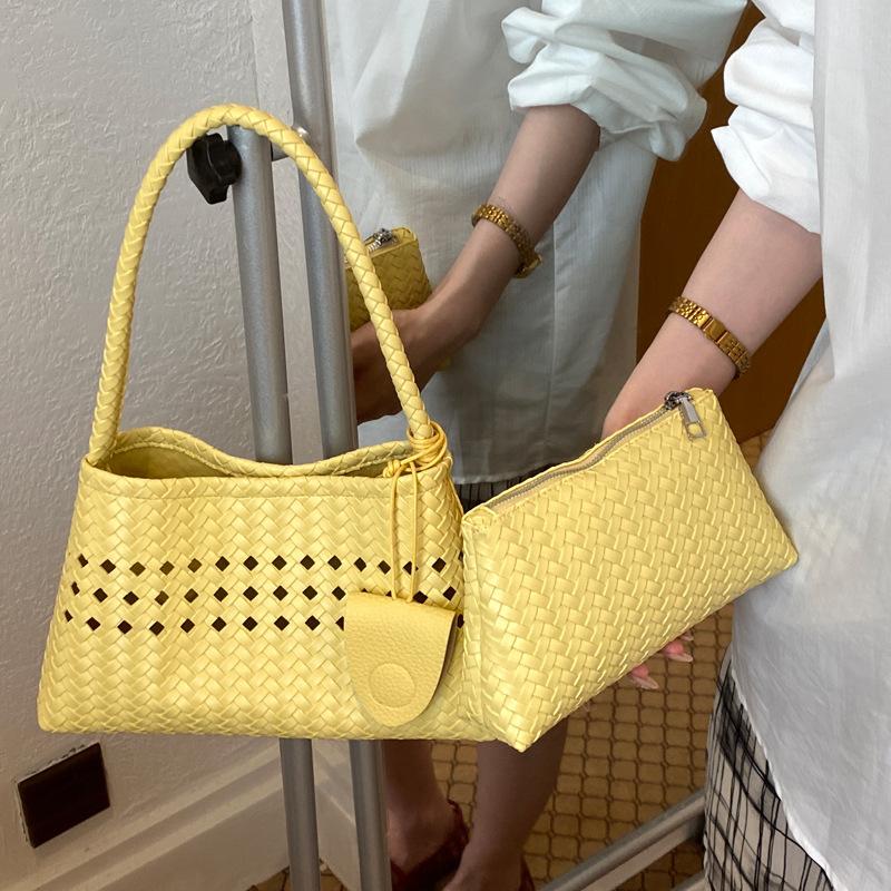 Weave Pattern Small Bag, Crossbody Bag, High-profile Appearance, Hollow Shoulder Strap, Single Shoulder Bag