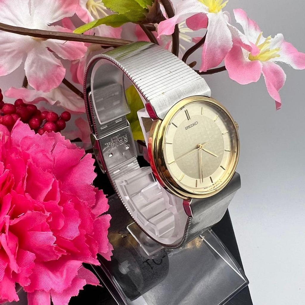 [USED]SEIKO Quartz Slim Dress Watch [Rare/Working] A-30
