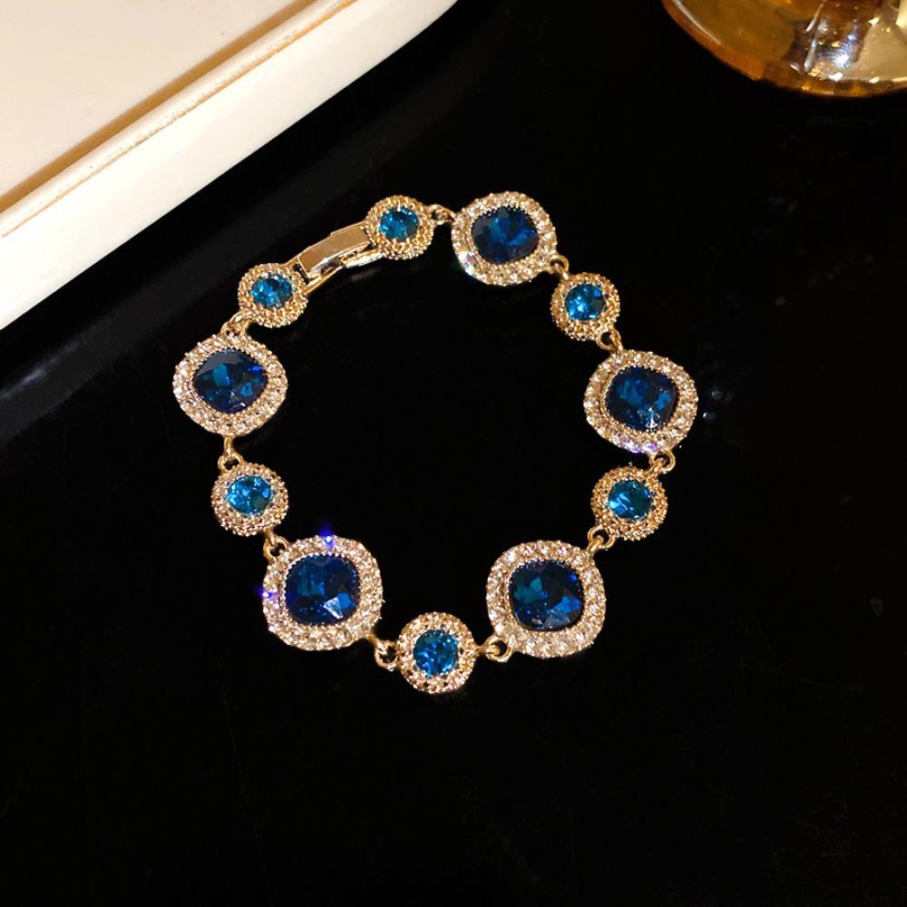 Glänzendes Vintage Strassarmband Gold Geometrischer Armreif Mode Zirkonarmband Partyschmuck